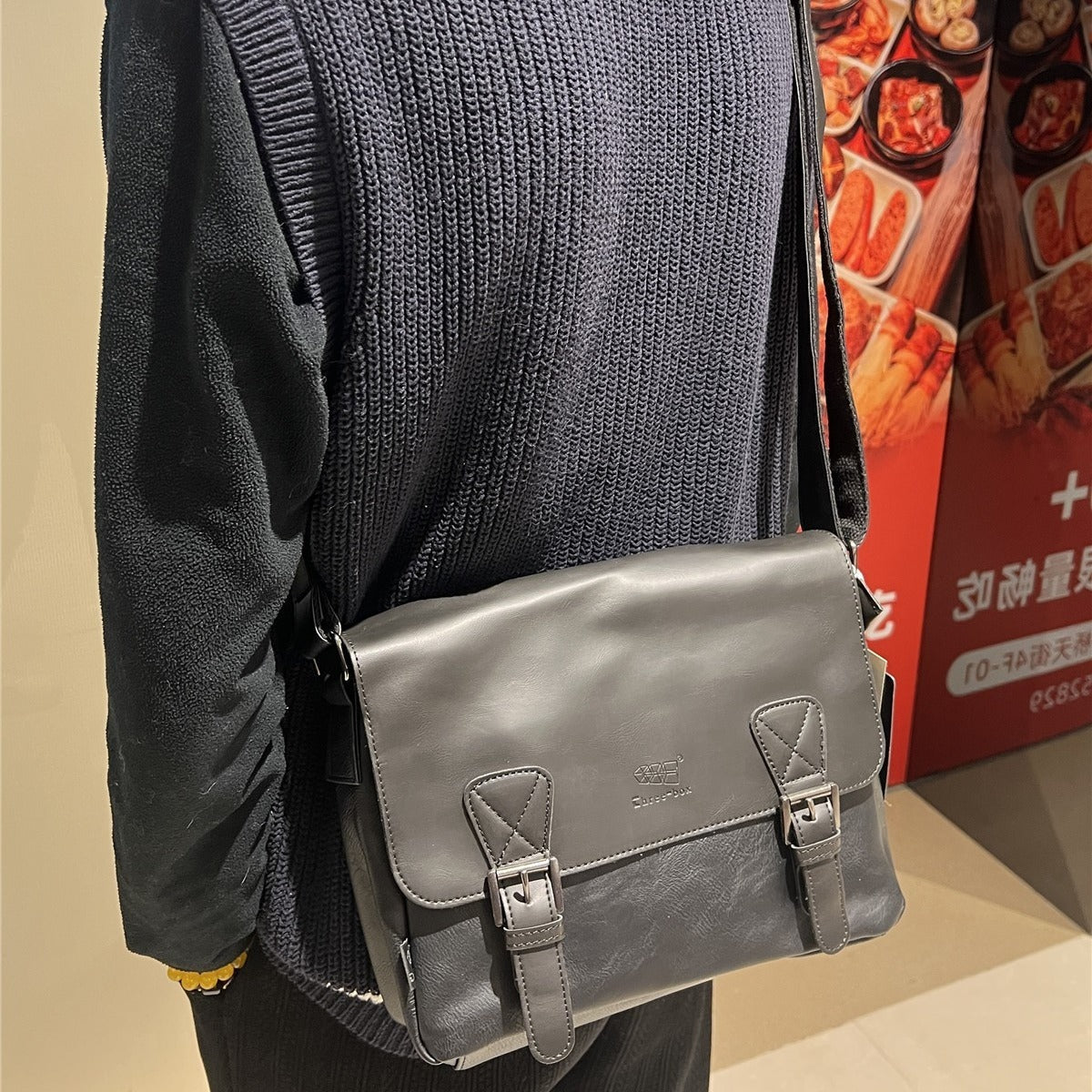 Men's Messenger Bag