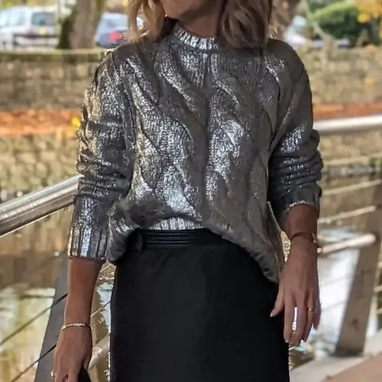 Metal-Look Twisted Sweater Pullover Golden S – Posh Atomic