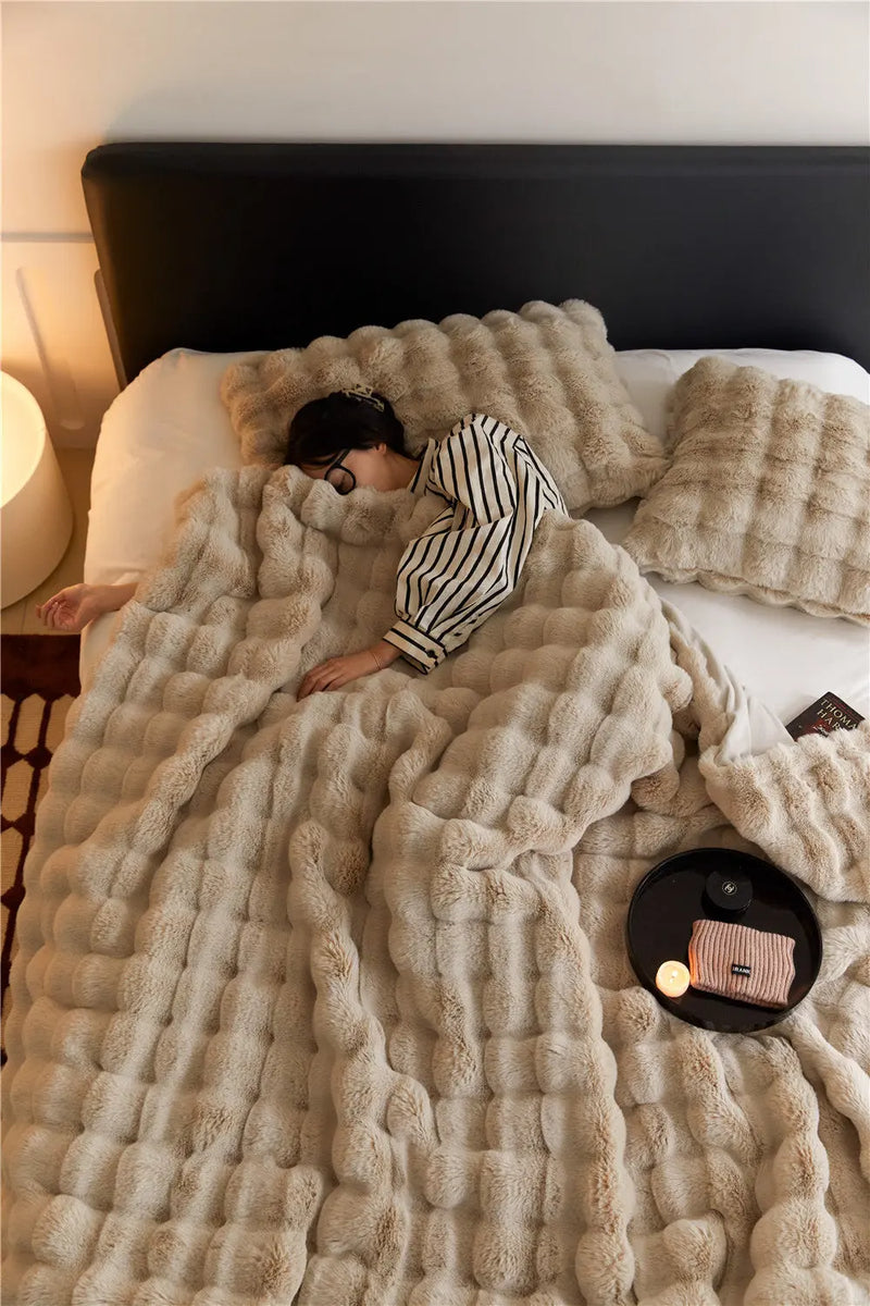 Velvet Nap Blanket White 160 × 200cm – Posh Atomic