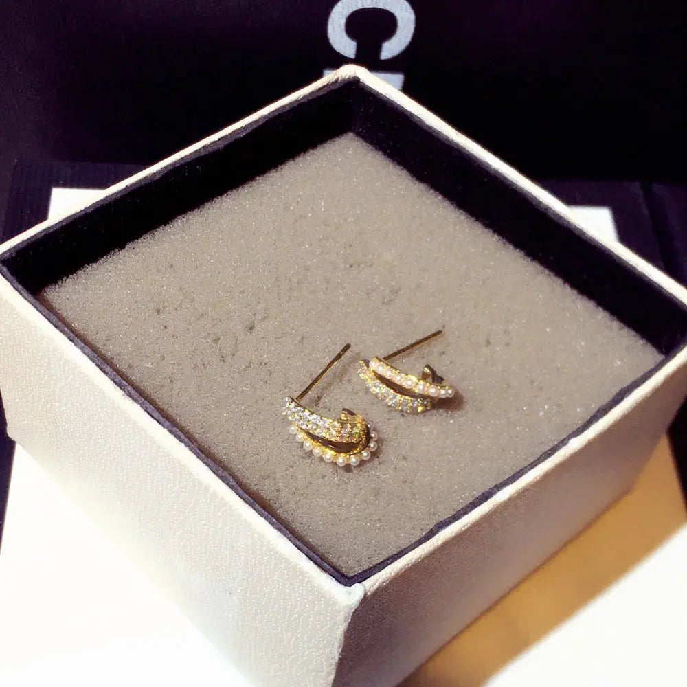 Women's Fashion Zircon Temperamental Earrings – Posh Atomic