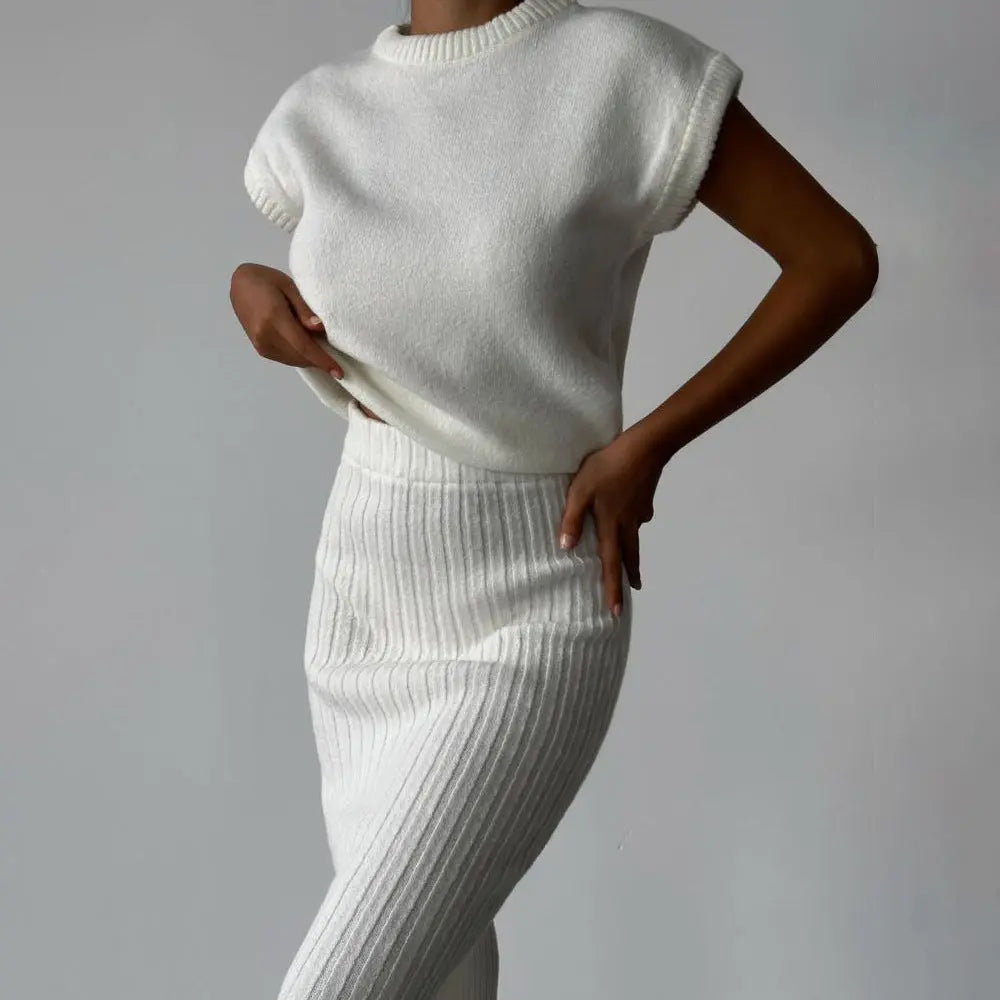 Women's Sleeveless Pullover and Skirt Set Gray M – Posh Atomic